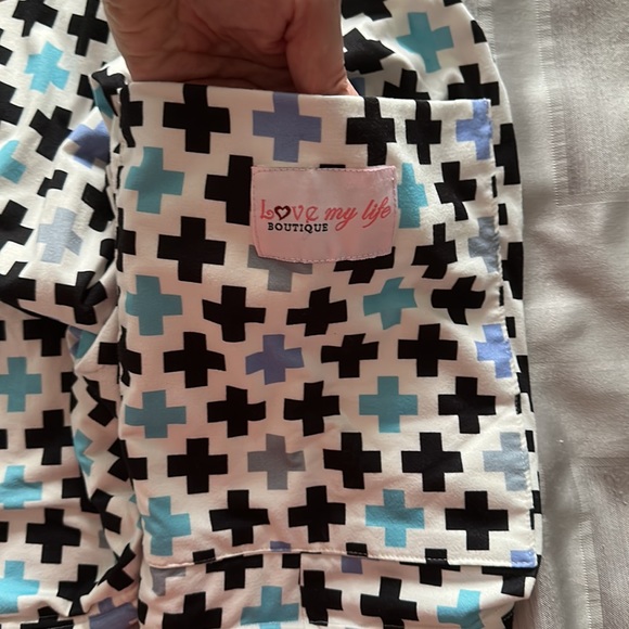 Lined Infant Car Seat Cover/Nursing Cover - Picture 2 of 3